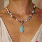La Sirena Partenope e i suoi tesori - Choker di perle colorate e Ciondolo Sirena