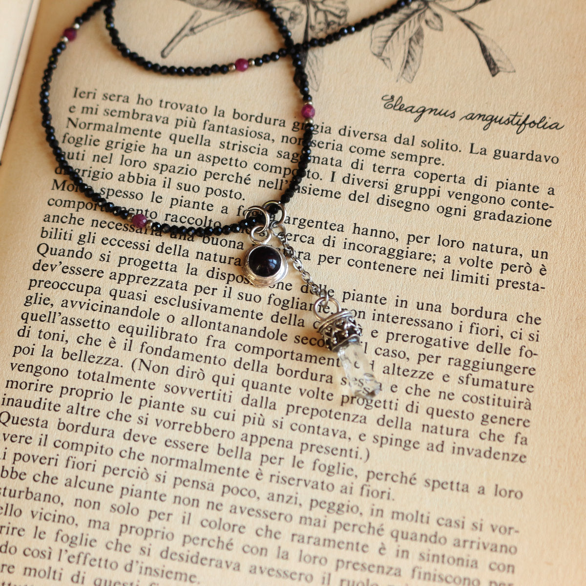 Collana "Lux Tenebris"