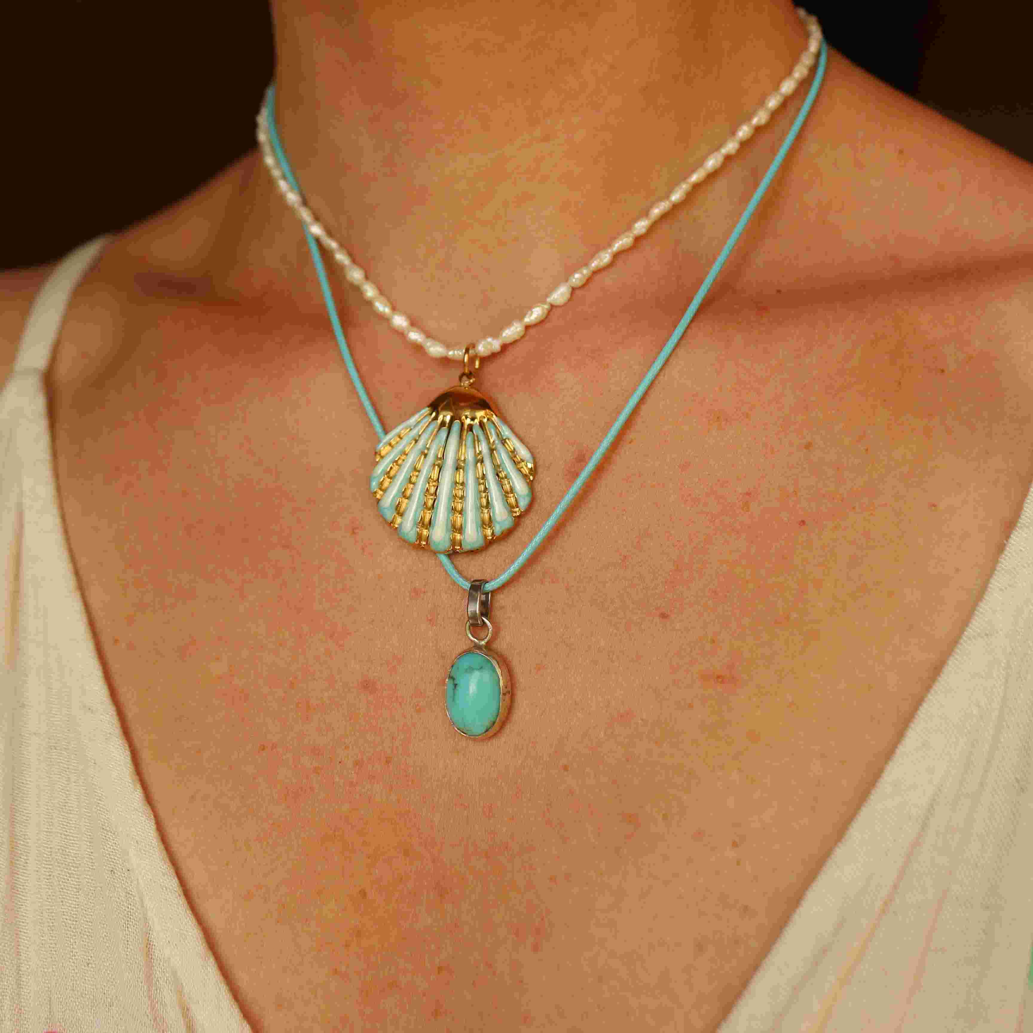 Collana della Sirena Mareluna - Choker con Conchiglia azzurra e Collana con Turchese