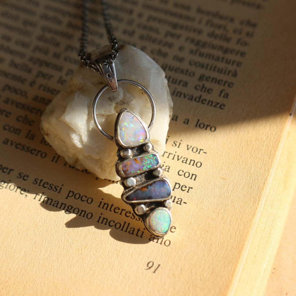 Ciondolo "Oraculum" - Australian Opal Doublet - RARO