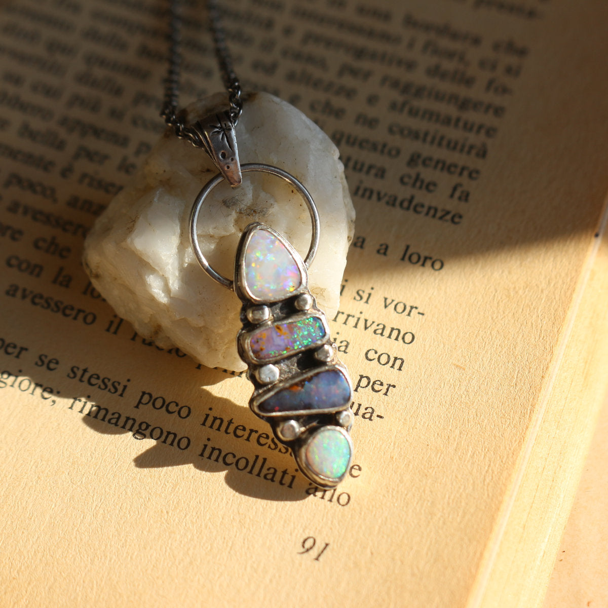 Ciondolo "Oraculum" - Australian Opal Doublet - RARO