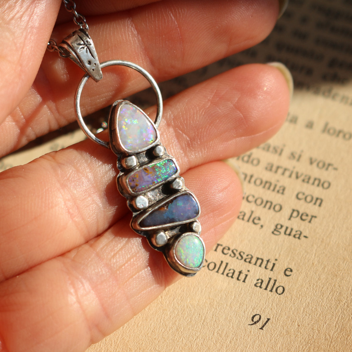 Ciondolo "Oraculum" - Australian Opal Doublet - RARO