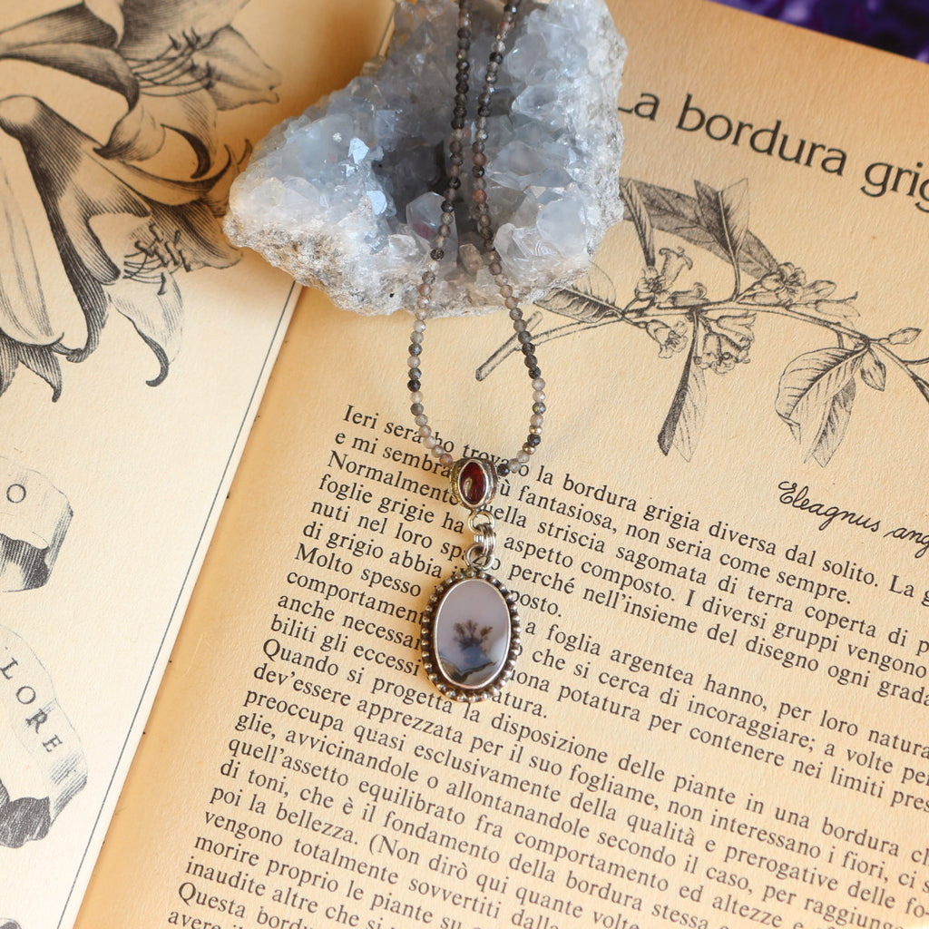 Collana "Pozione di Mezzanotte"
