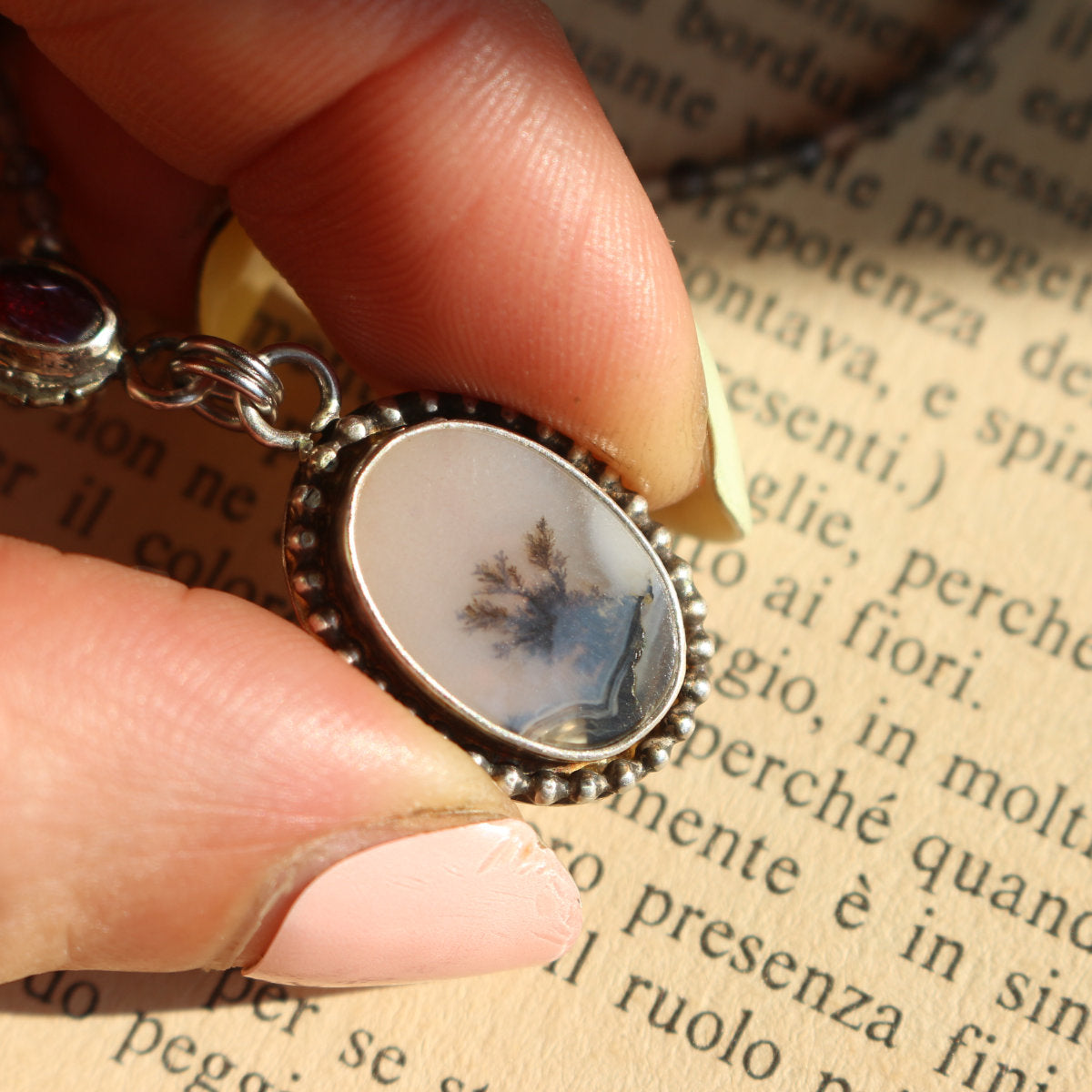 Collana "Pozione di Mezzanotte"