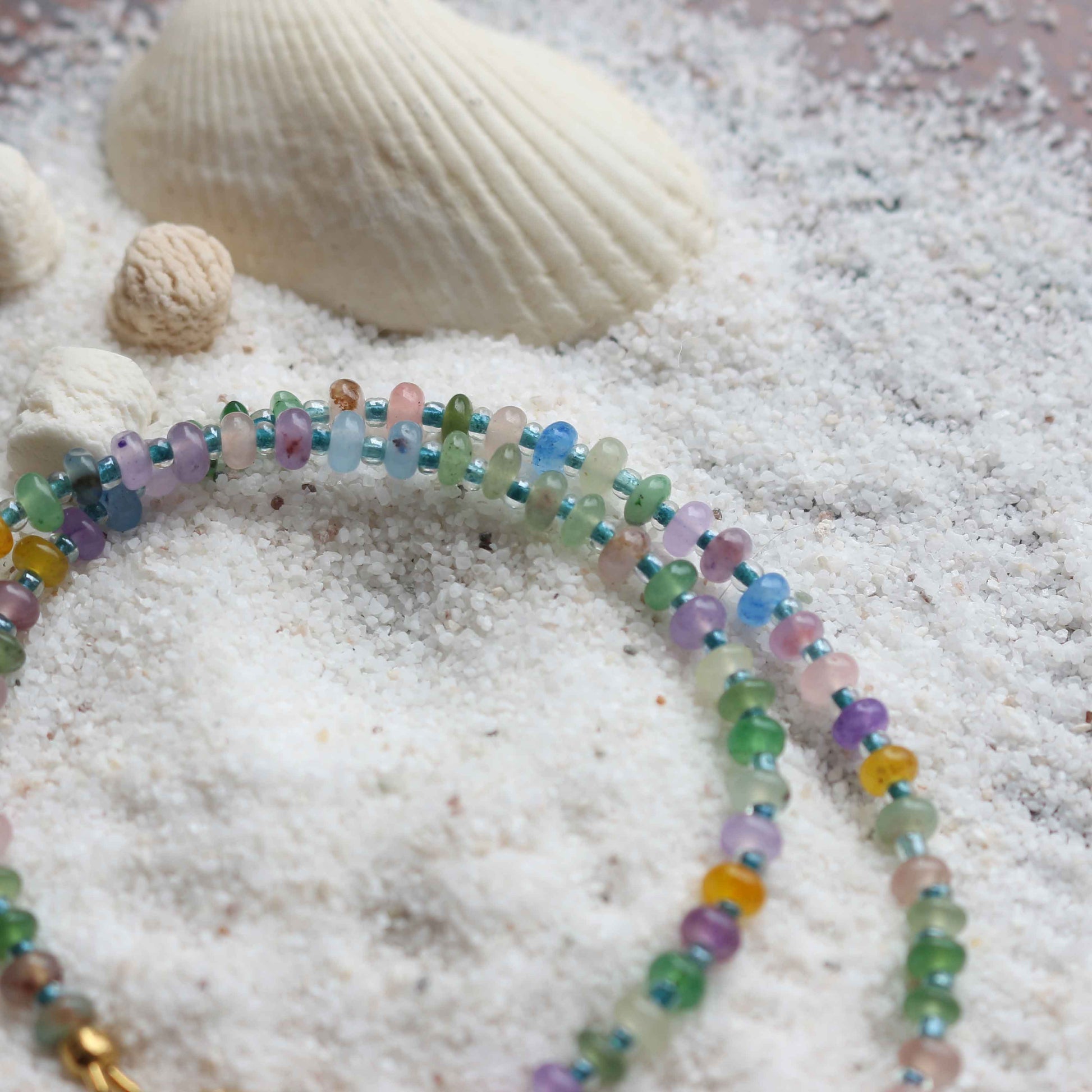 Collana "Fior di Sorrisi" Giada multicolor, Perle e acciaio dorato
