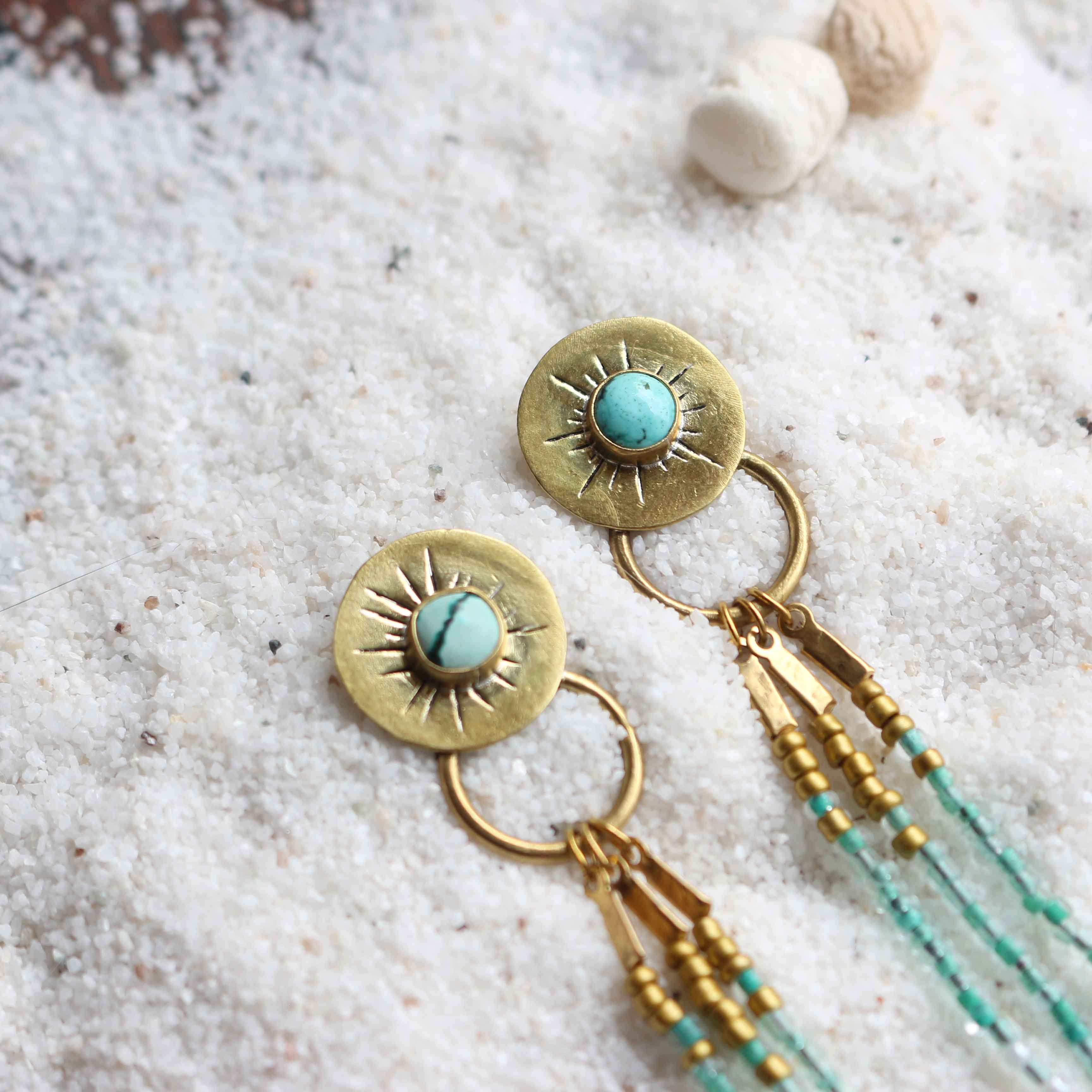 Orecchini "Sole imperfetto" Turchese naturale e perline miyuki