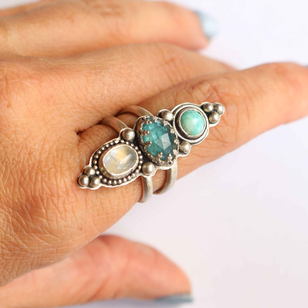 Anello "Trilogia dell'Acqua" Acquamarina, Turchese naturale e Labradorite bianca