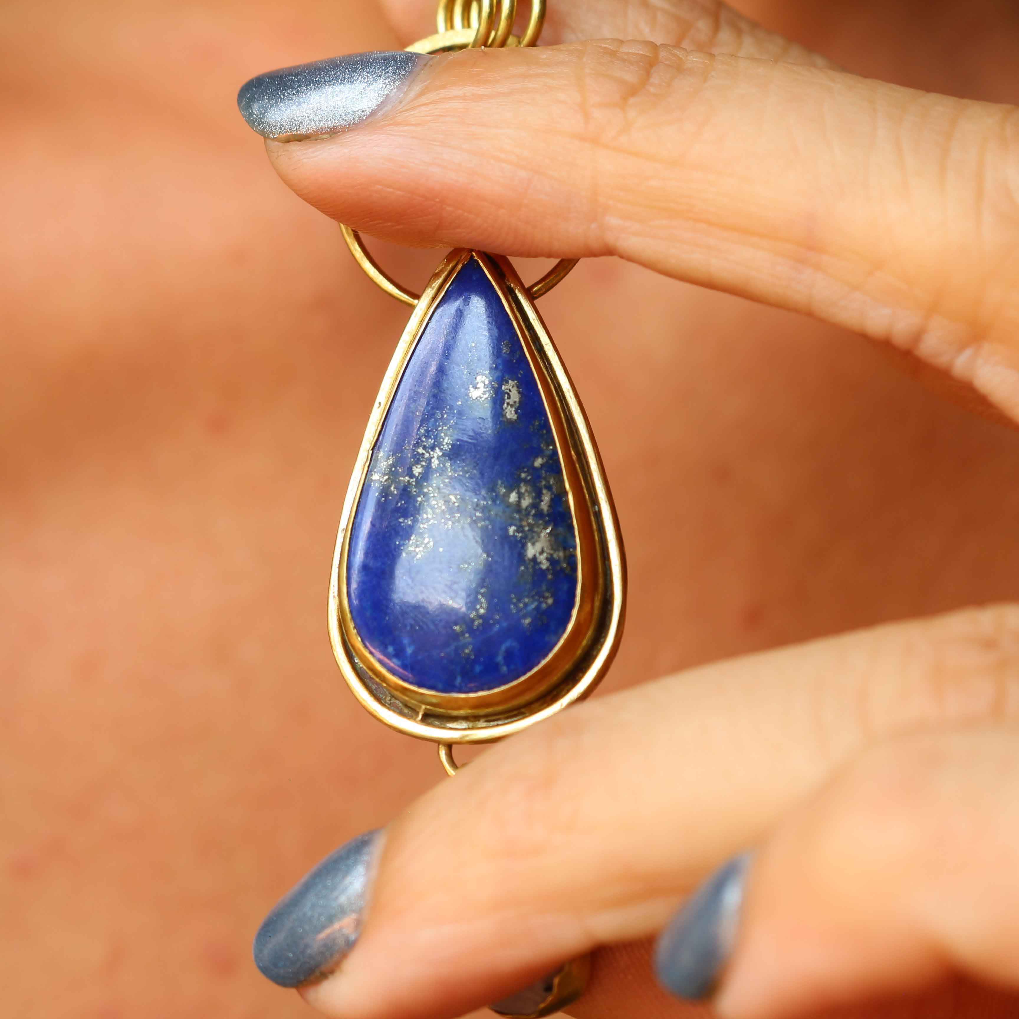 Ciondolo "Notte Stellata" Lapislazzuli e Labradorite bianca