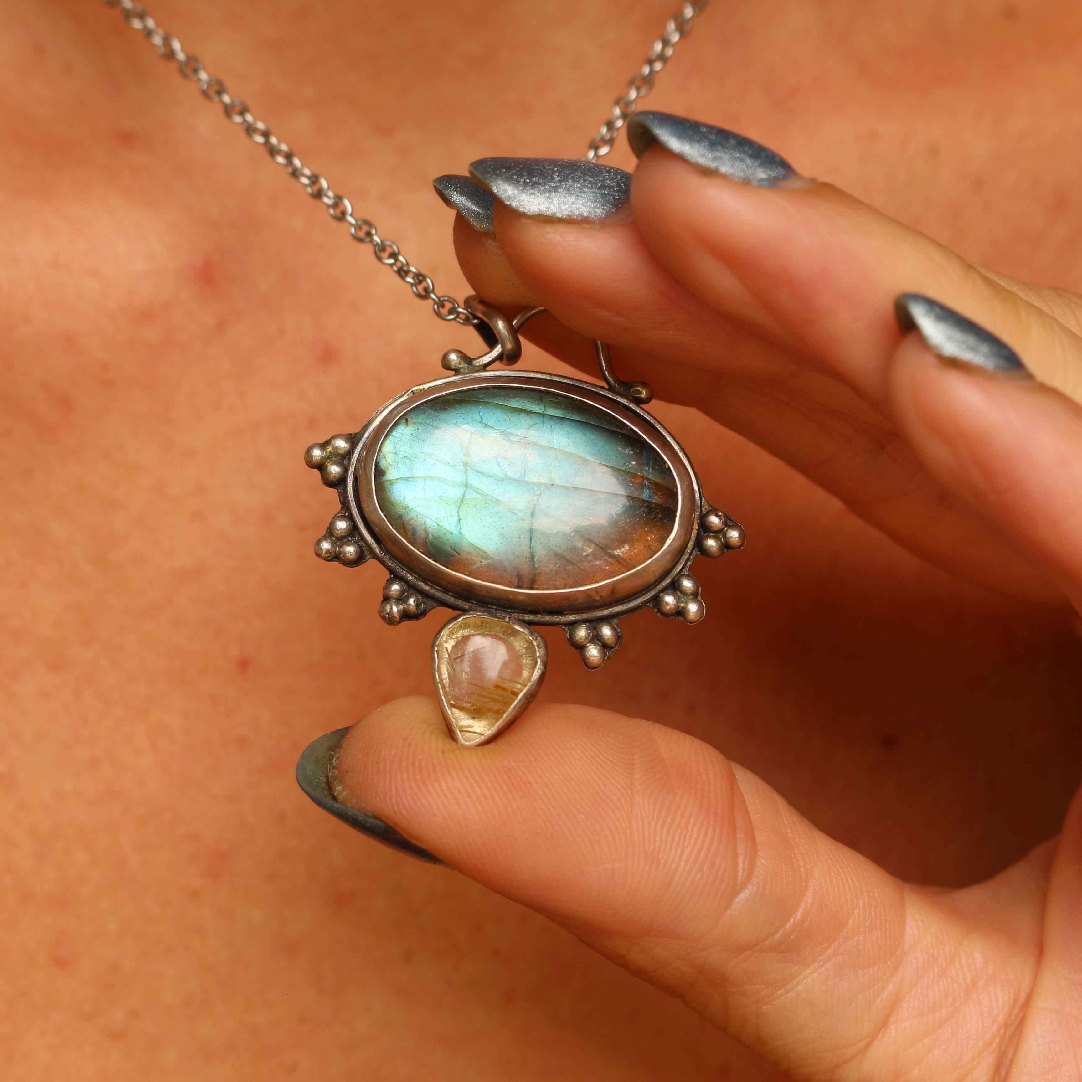 Ciondolo Labradorite e Quarzo rutilato golden in Argento