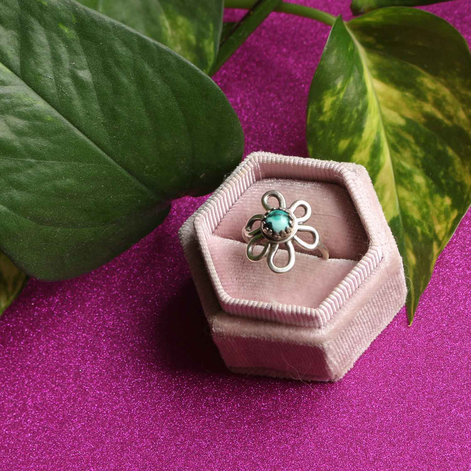 Anello regolabile "Fiore Blu" Turchese naturale e argento