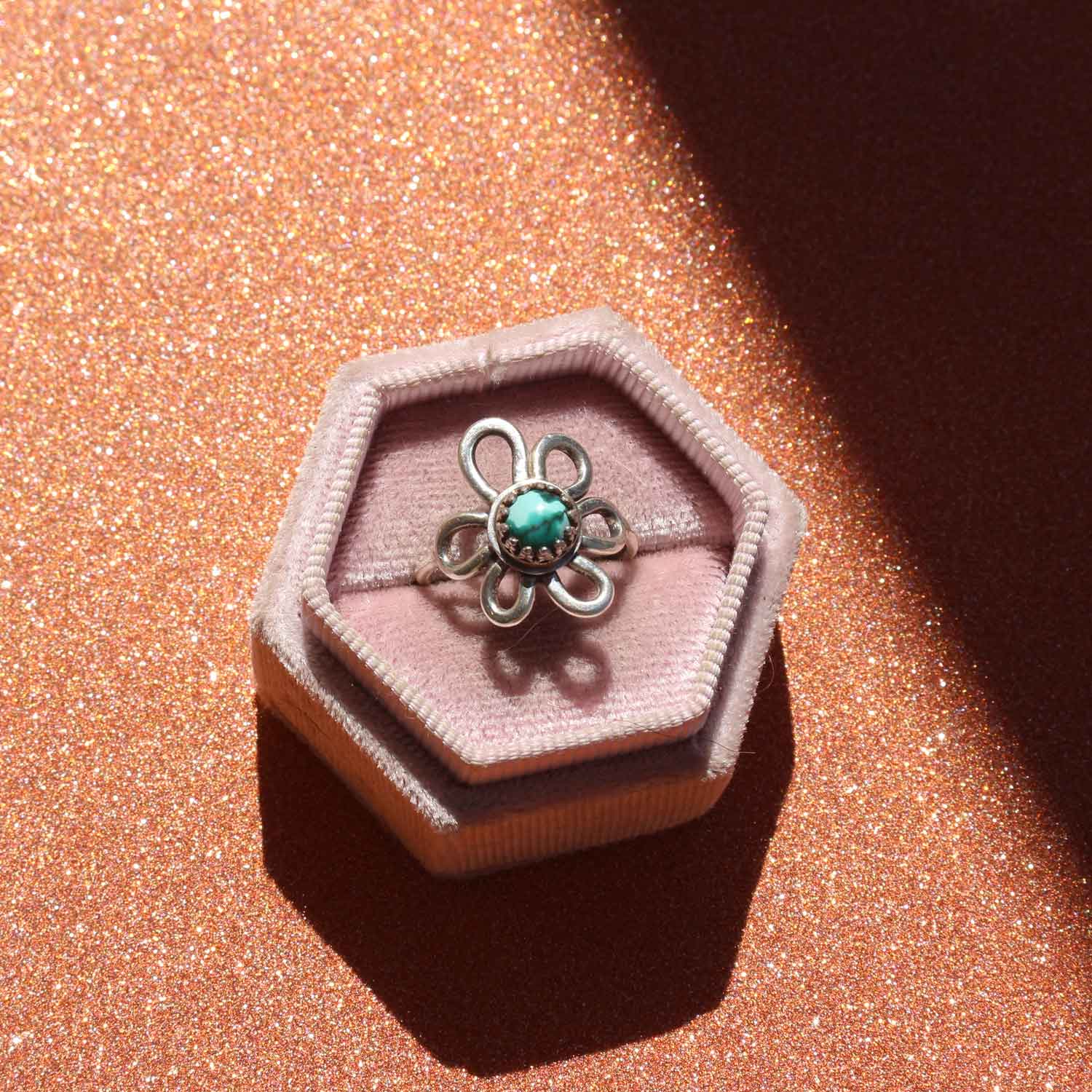 Anello regolabile "Fiore Blu" Turchese naturale e argento