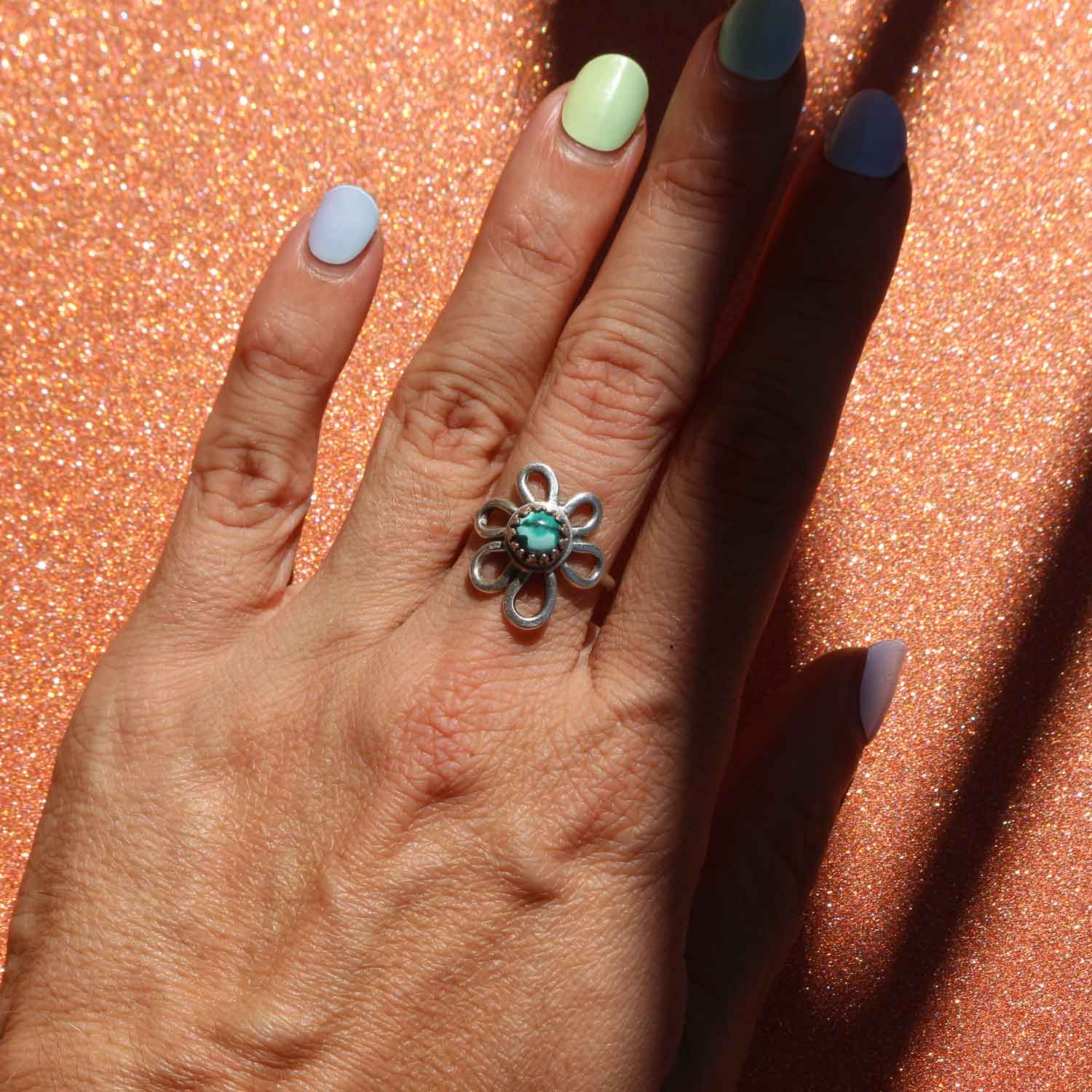 Anello regolabile "Fiore Blu" Turchese naturale e argento