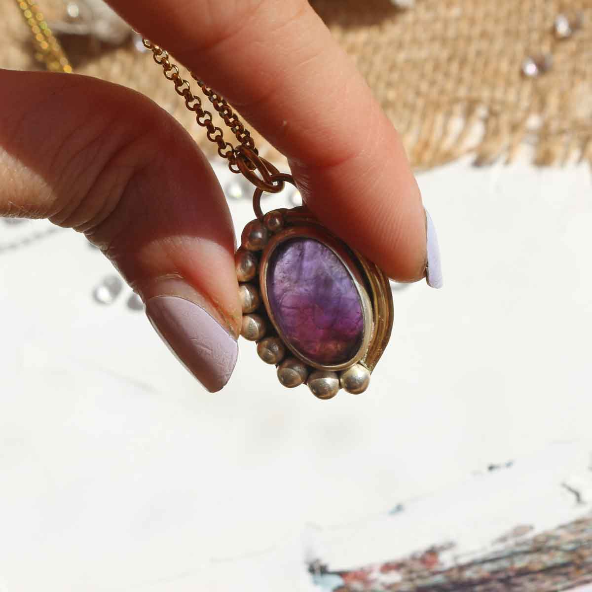 Ciondolo "Uovo di Drago" Ametista viola del Brasile - Mixed Metal