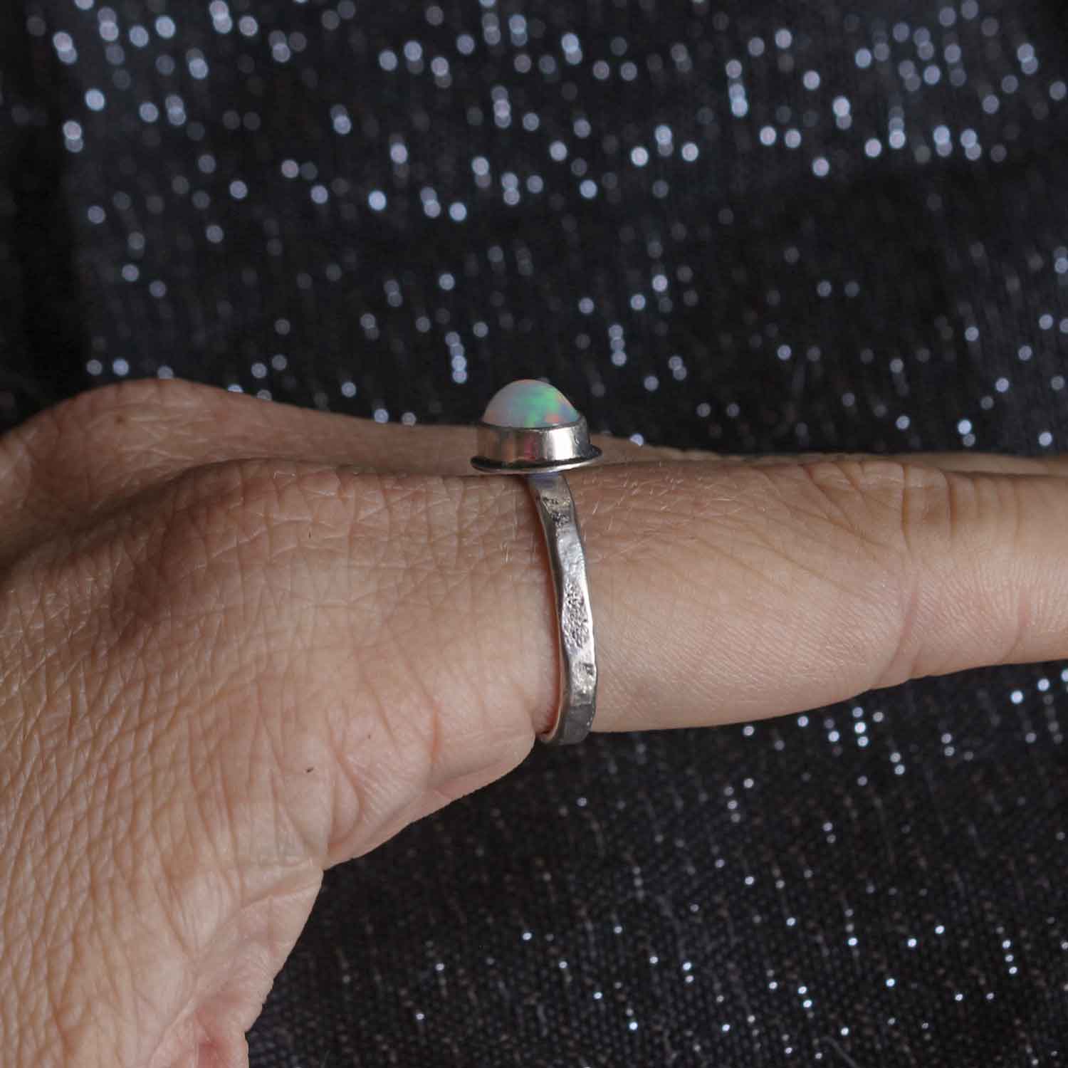 Anello "Sigillo di Nebbia" Opale etiope naturale in argento - IT 16