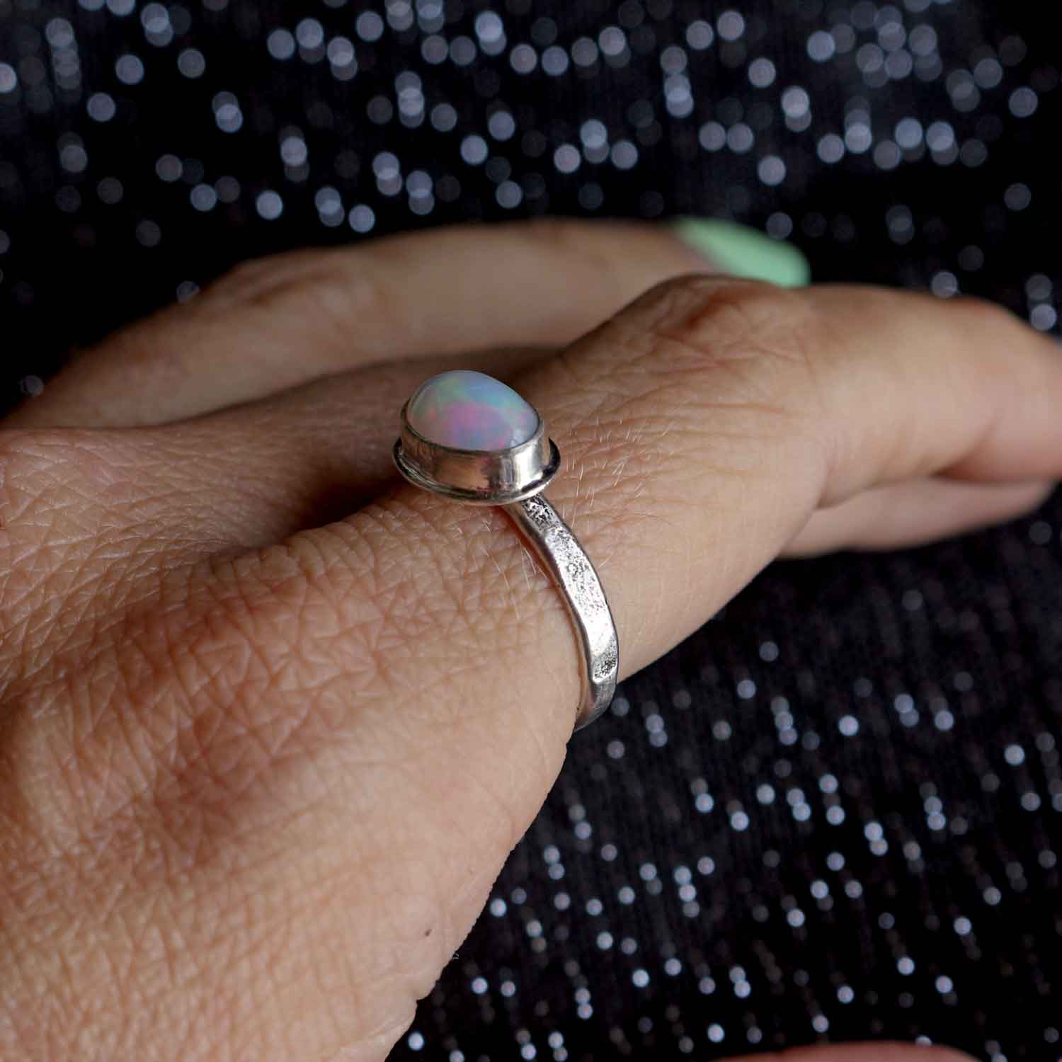 Anello "Sigillo di Nebbia" Opale etiope naturale in argento - IT 16