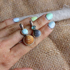 Ciondolo con conchiglia e pietra in argento