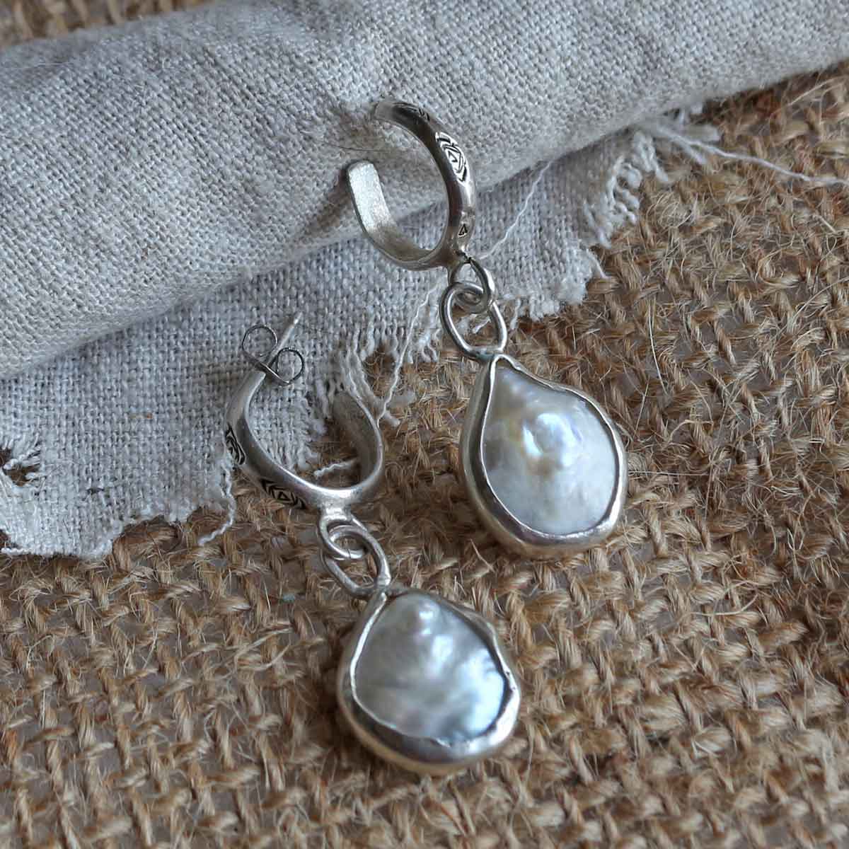 Orecchini "Goccia di Felicità" Perle barocche e argento