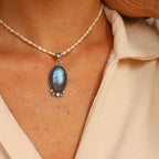 Ciondolo "Corona delle Nebbie" Labradorite blu e ossido di zircone - mixed metal