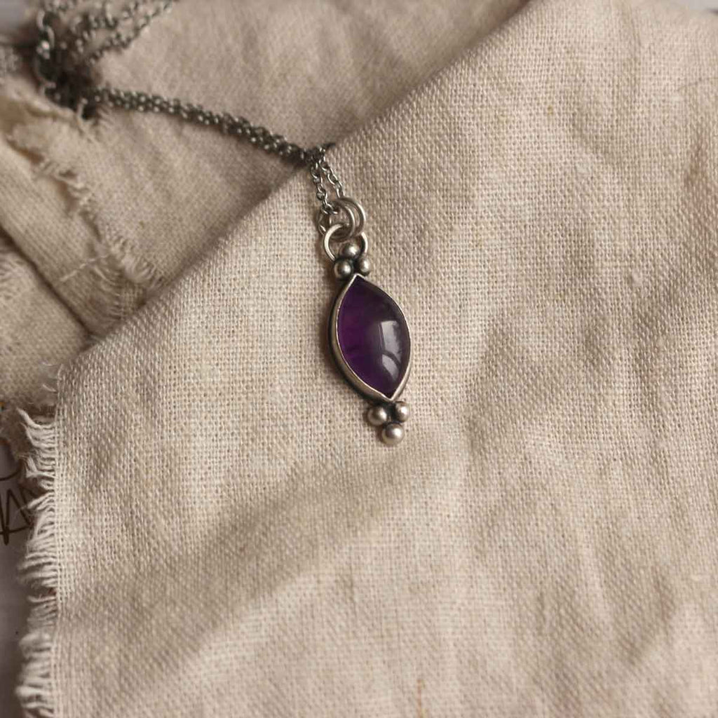 Ciondolo con Ametista marquise in argento