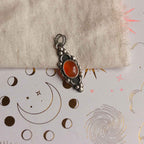 Ciondolo "Fiamma d'Ombra" Corniola in argento