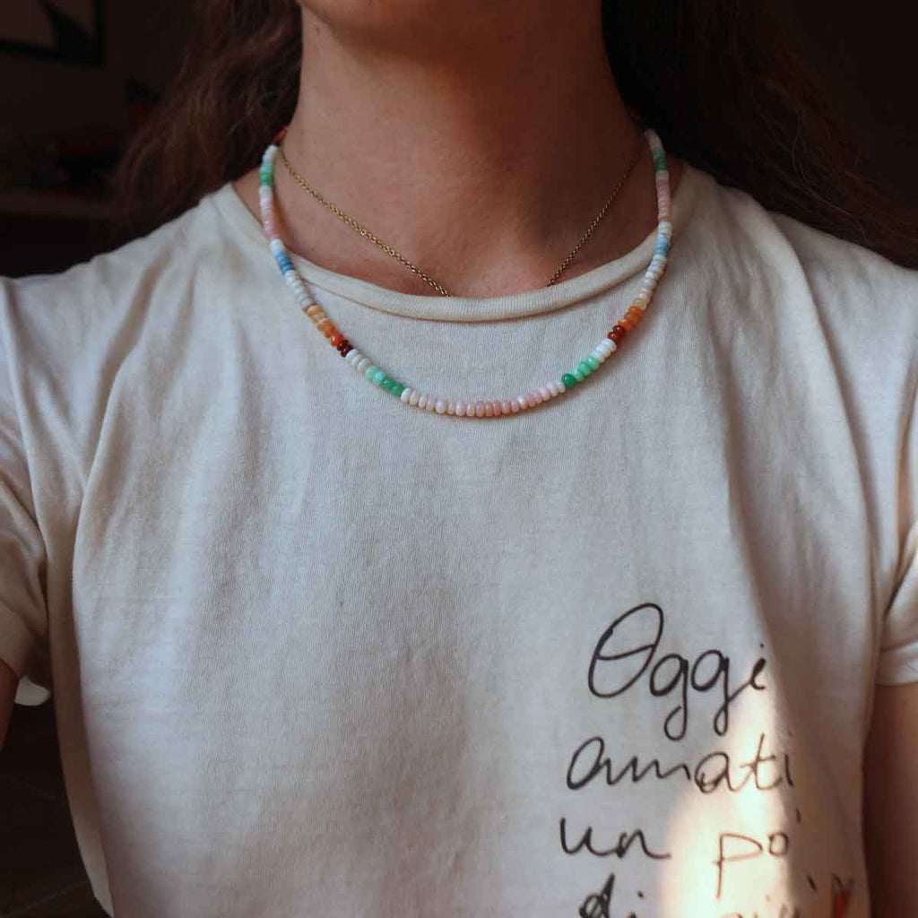Collana "Arcobaleno" rondelle lisce di Opale con minuteria in Acciaio