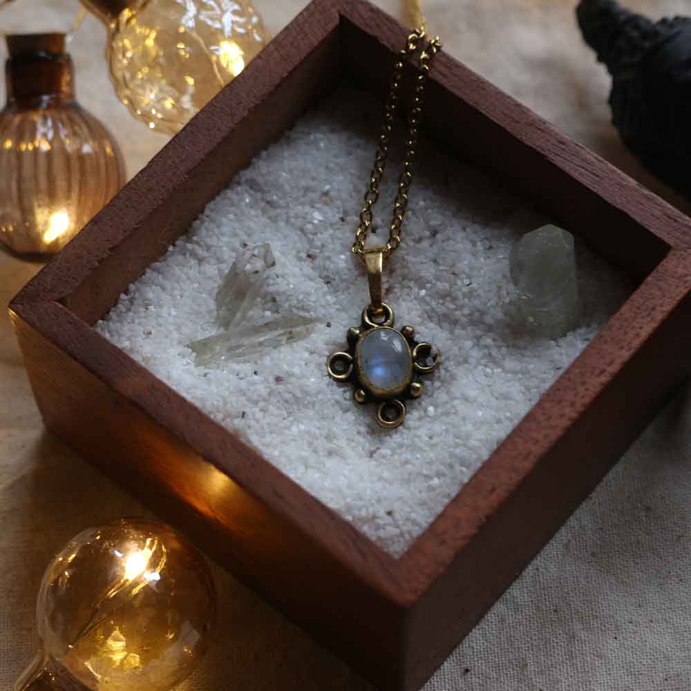 Mini Amuleto "Lunarix" Labradorite Bianca