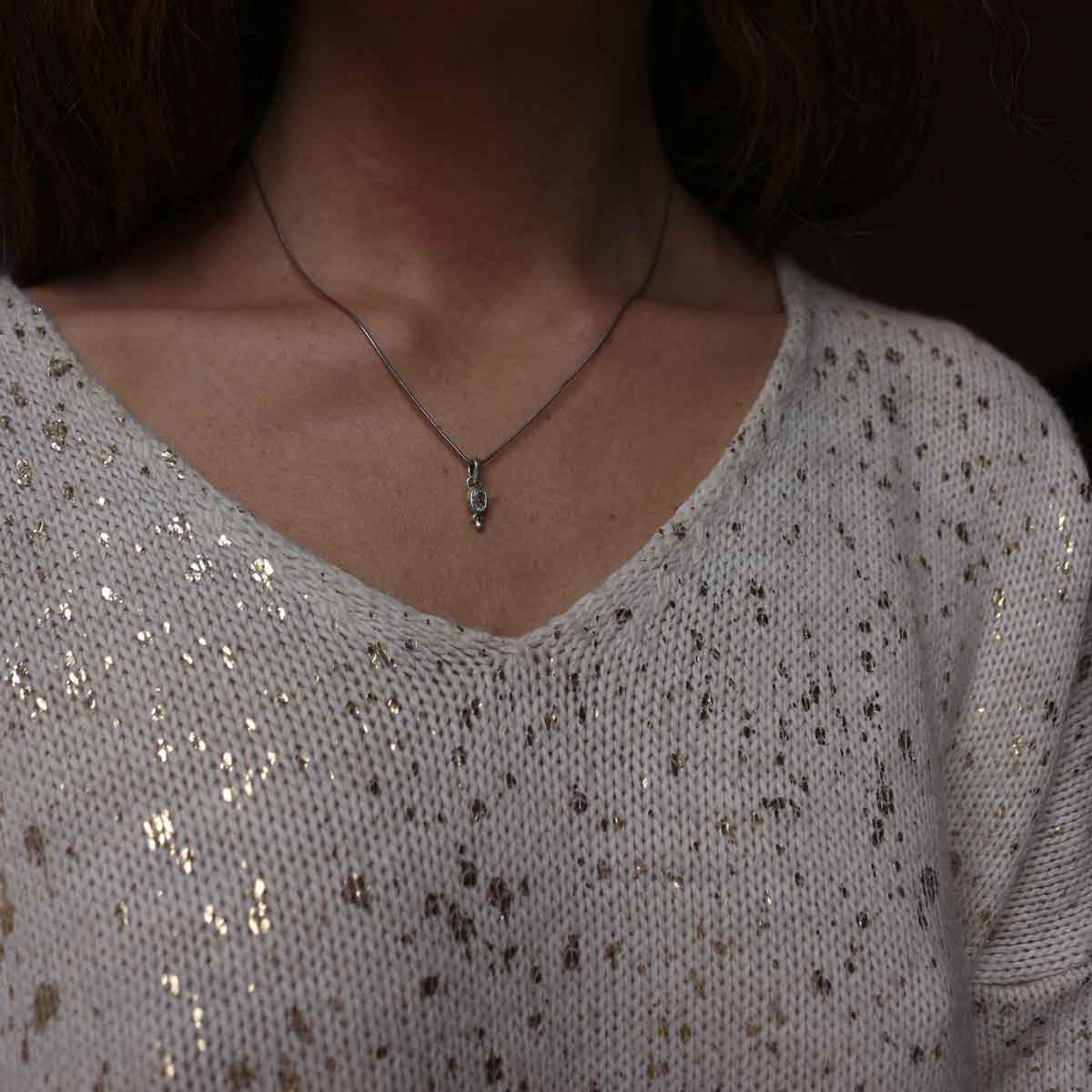 Ciondolo Punte Luce con Ossido di Zircone ovale