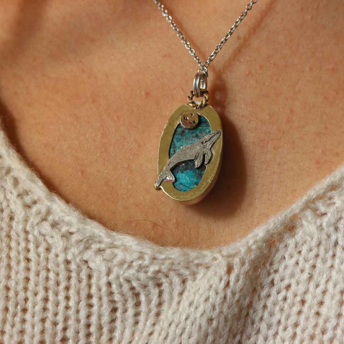 TOTEM "La Balena" - Crisocolla