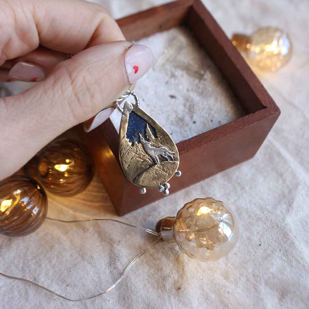 TOTEM "Il Lupo" - Lapislazzuli