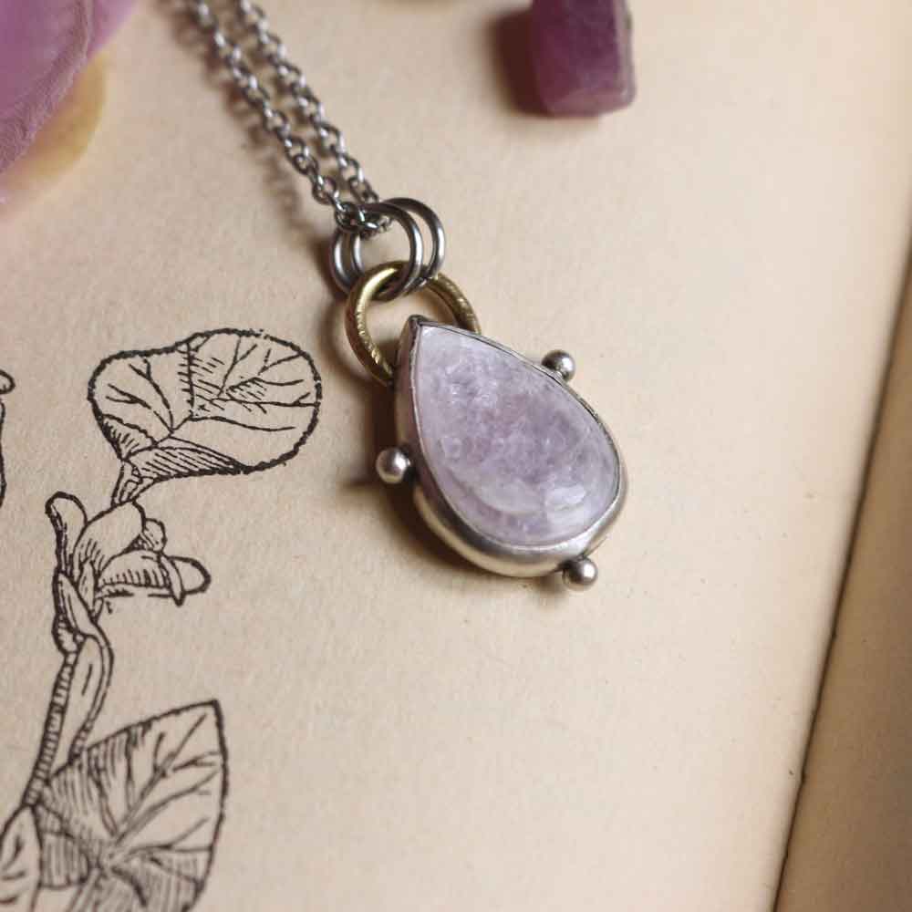 Ciondolo Totem "Libellula" - Mica Lepidolite rosa