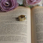 Anello a fascia con Acquamarina e fiore di Loto