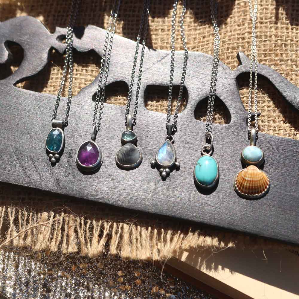 Pendente "Alyra" Labradorite bianca