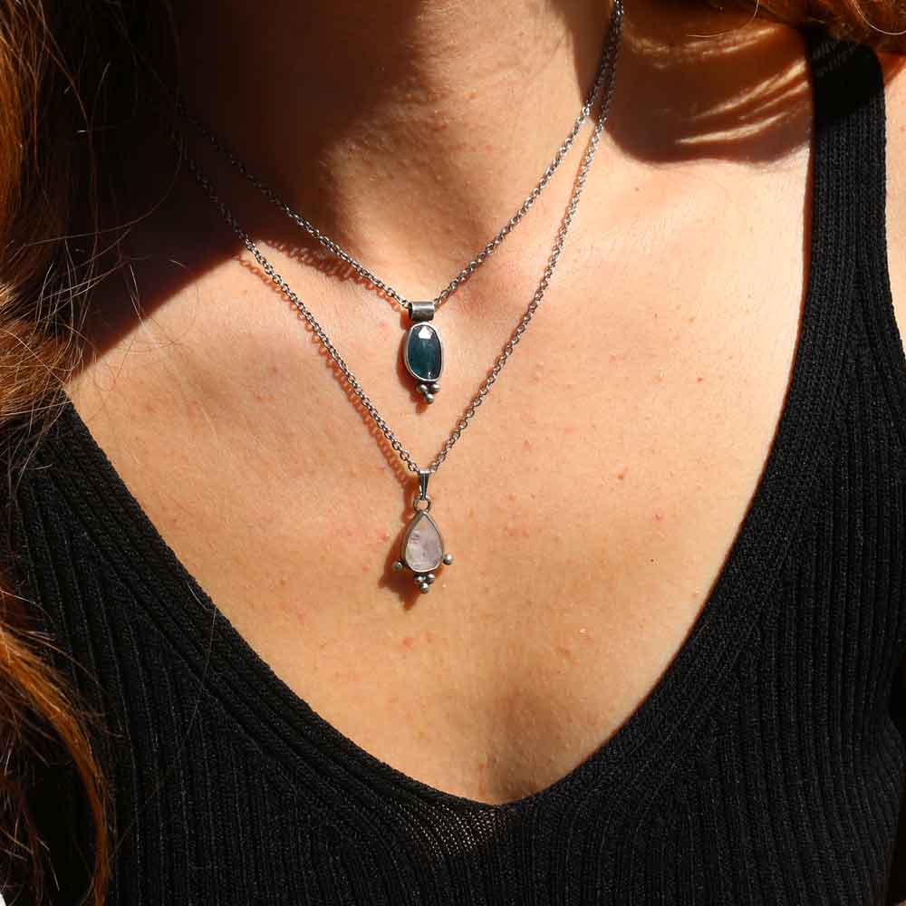 Pendente "Alyra" Labradorite bianca