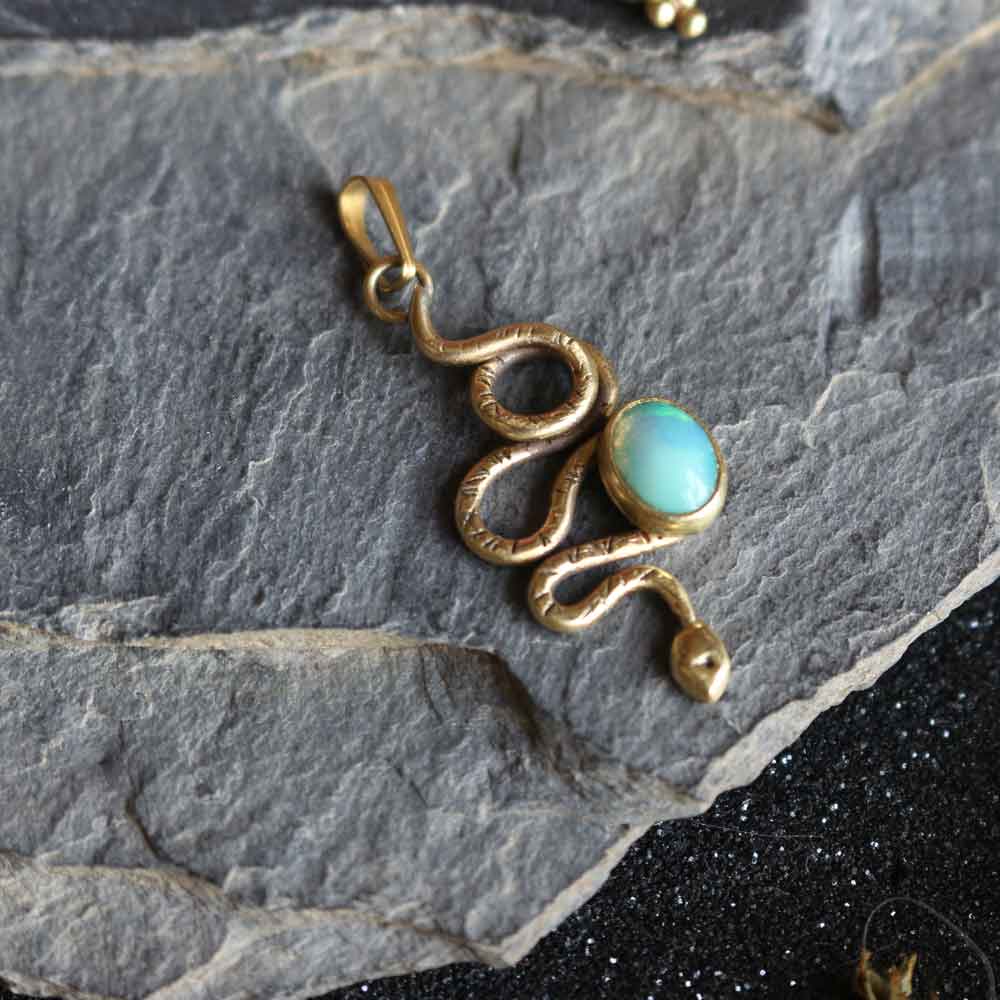 Pendente Totem "Serpente" Opale etiope azzurro - Riservato Silvia