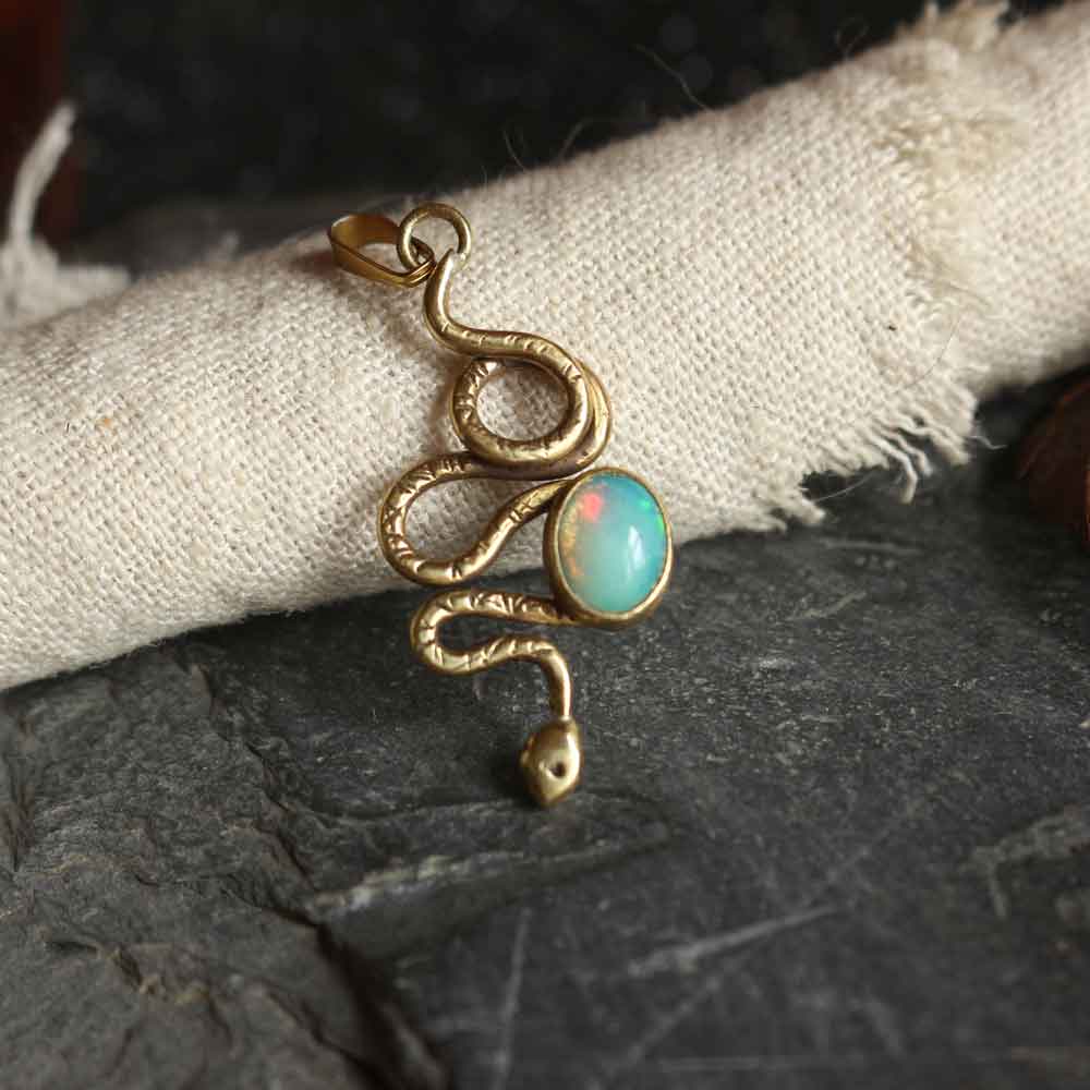 Pendente Totem "Serpente" Opale etiope azzurro - Riservato Silvia