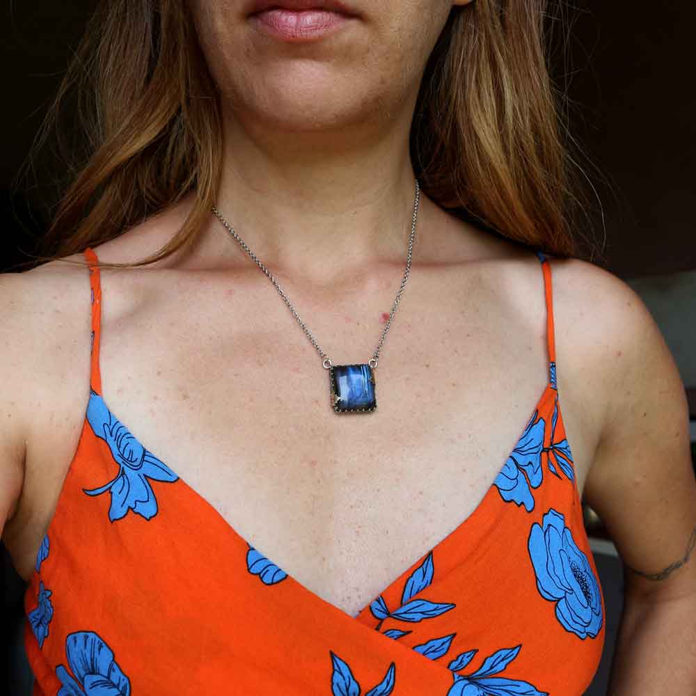 TOTEM "Il Lupo" - Labradorite - Riservato per Silvia T.